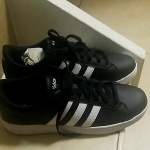 Adidas neo black
